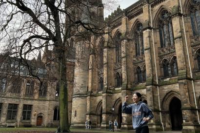 グラスゴー大学にて