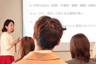 高濱愛先生による講義