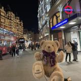 ロンドンでテディベアと撮影