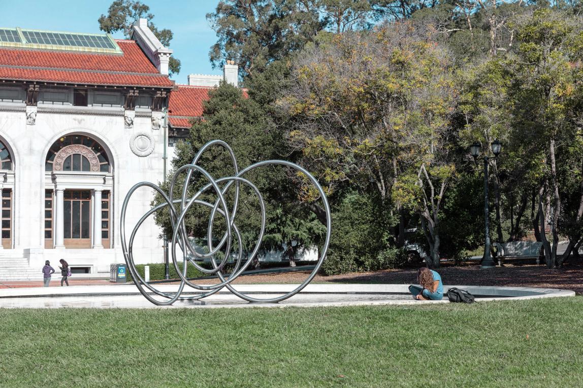 カリフォルニア大学バークレー校_F011