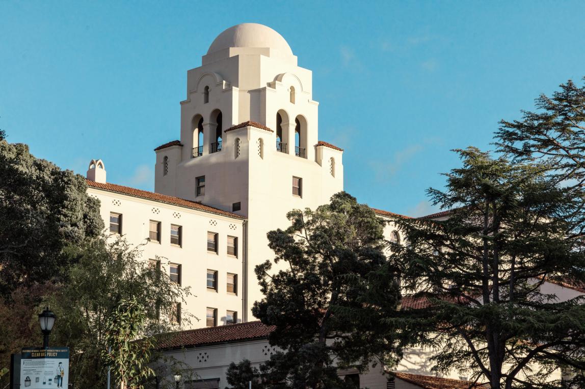 カリフォルニア大学バークレー校_F013