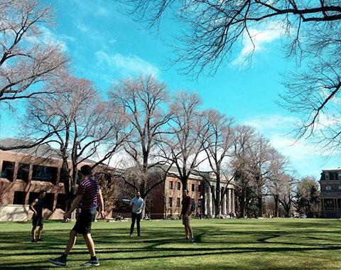 ネバダ大学リノ校_F02