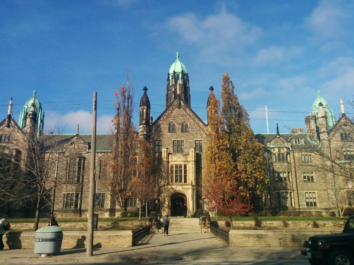 トロント大学_C02