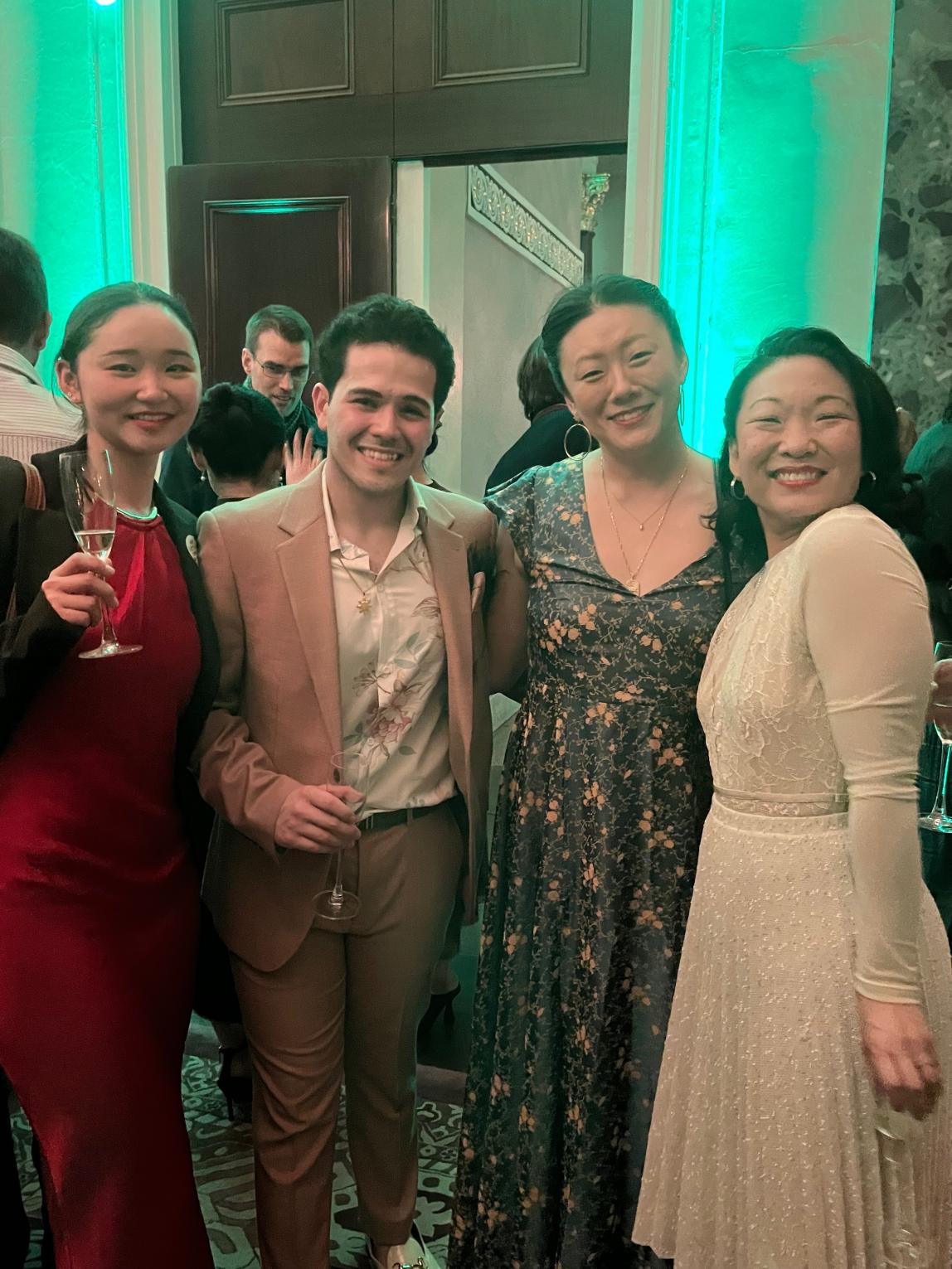 Yukyeong Jang and Coworkers at Play Premiere