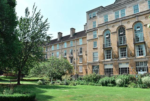 ブリストル大学_滞在先_1