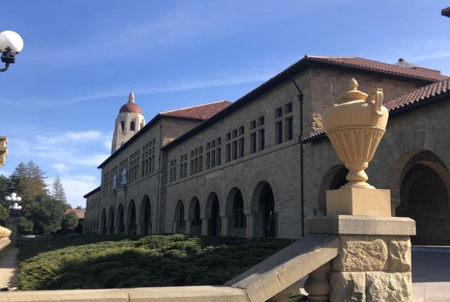 カリフォルニア大学サンタバーバラ校_C015