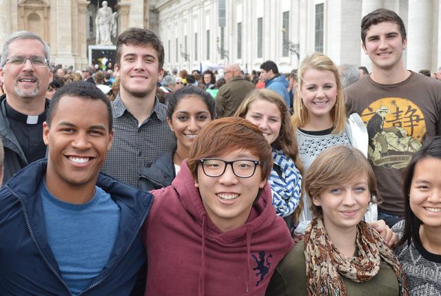 A group of Rome study abroad students at the Papal audience
