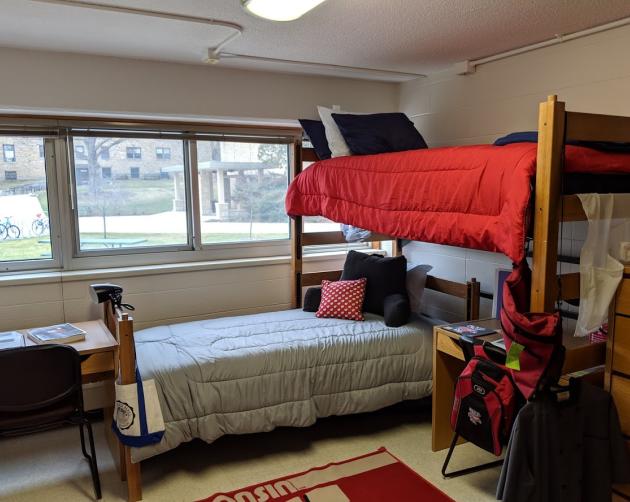 ウィスコンシン大学_C02