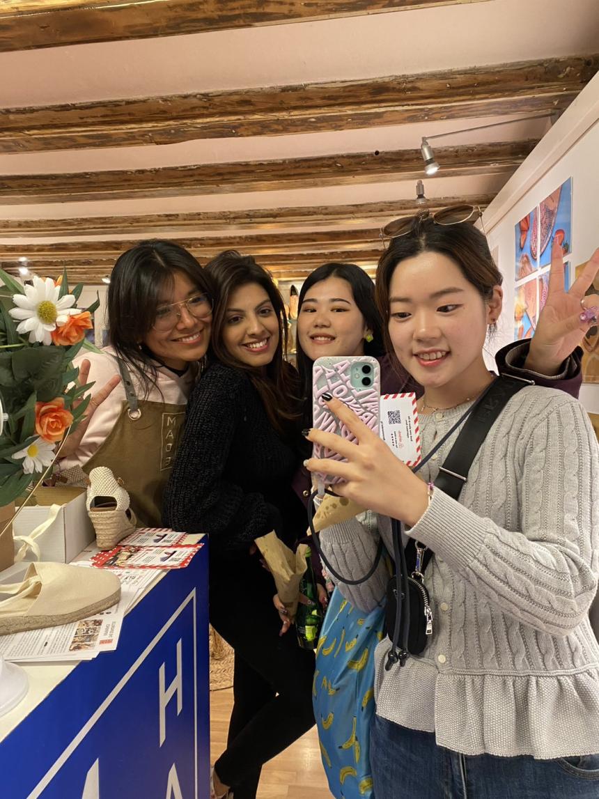 スペインのレオンで友人たちと