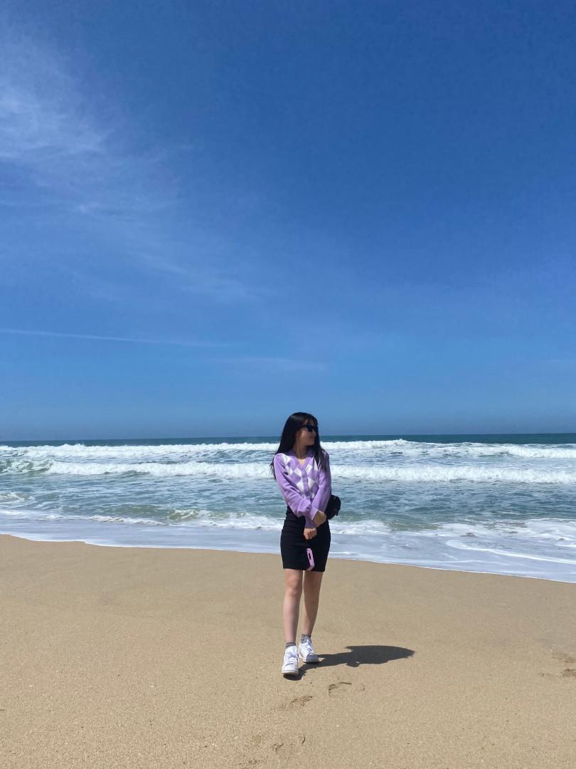 サンタバーバラのビーチで