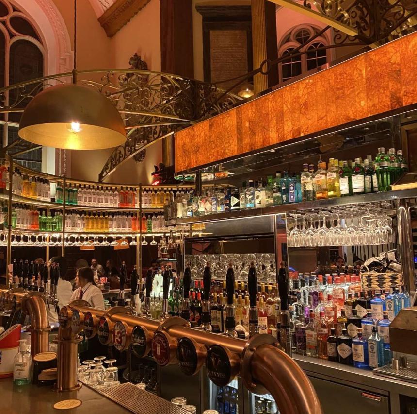 ダブリンのパブの店内