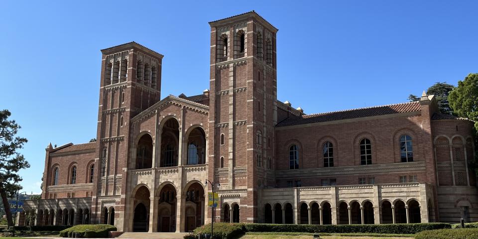 UCLAの建物の写真